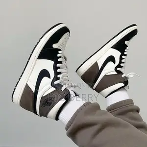 Jordan 1high Dark Mocha