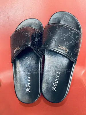 Men Easy Wear Gucci