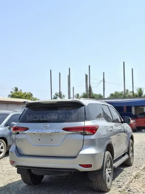Toyota Fortuner 2.7 AWD 2017 Gray