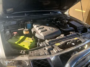 Nissan Navara 2014 Silver