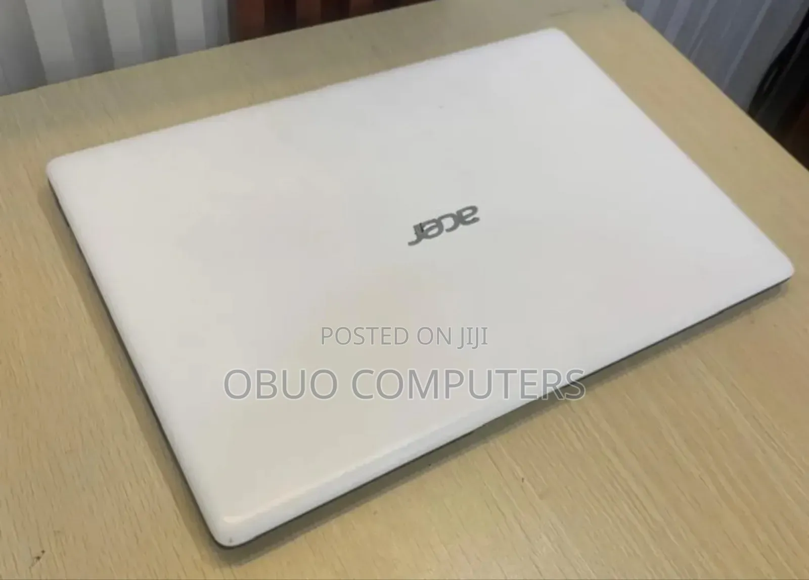 Laptop Acer Swift 1 4GB Intel SSD 128GB