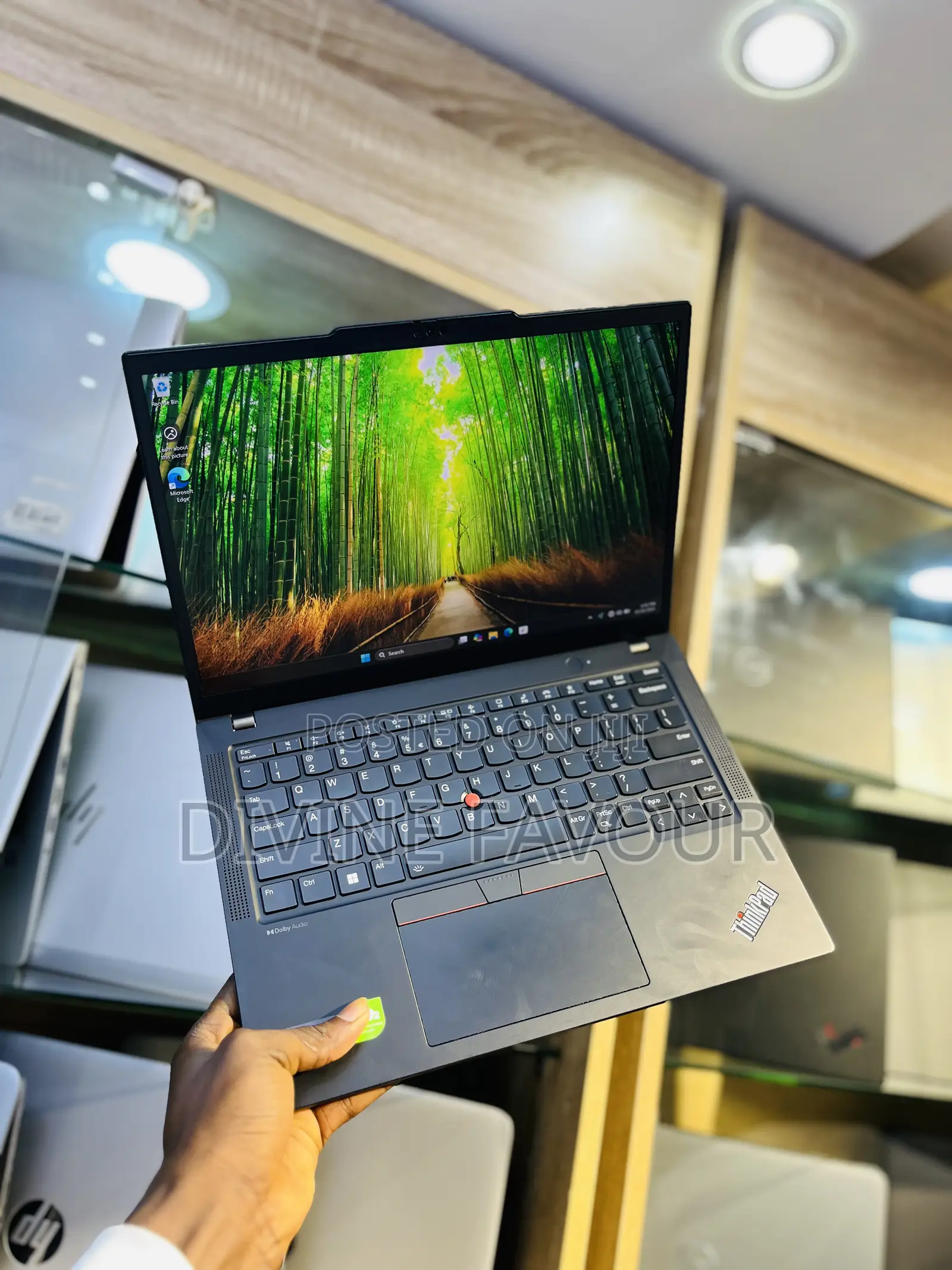 Laptop Lenovo ThinkPad X13 Gen 2 32GB Intel Core Ultra 7 SSD 1T