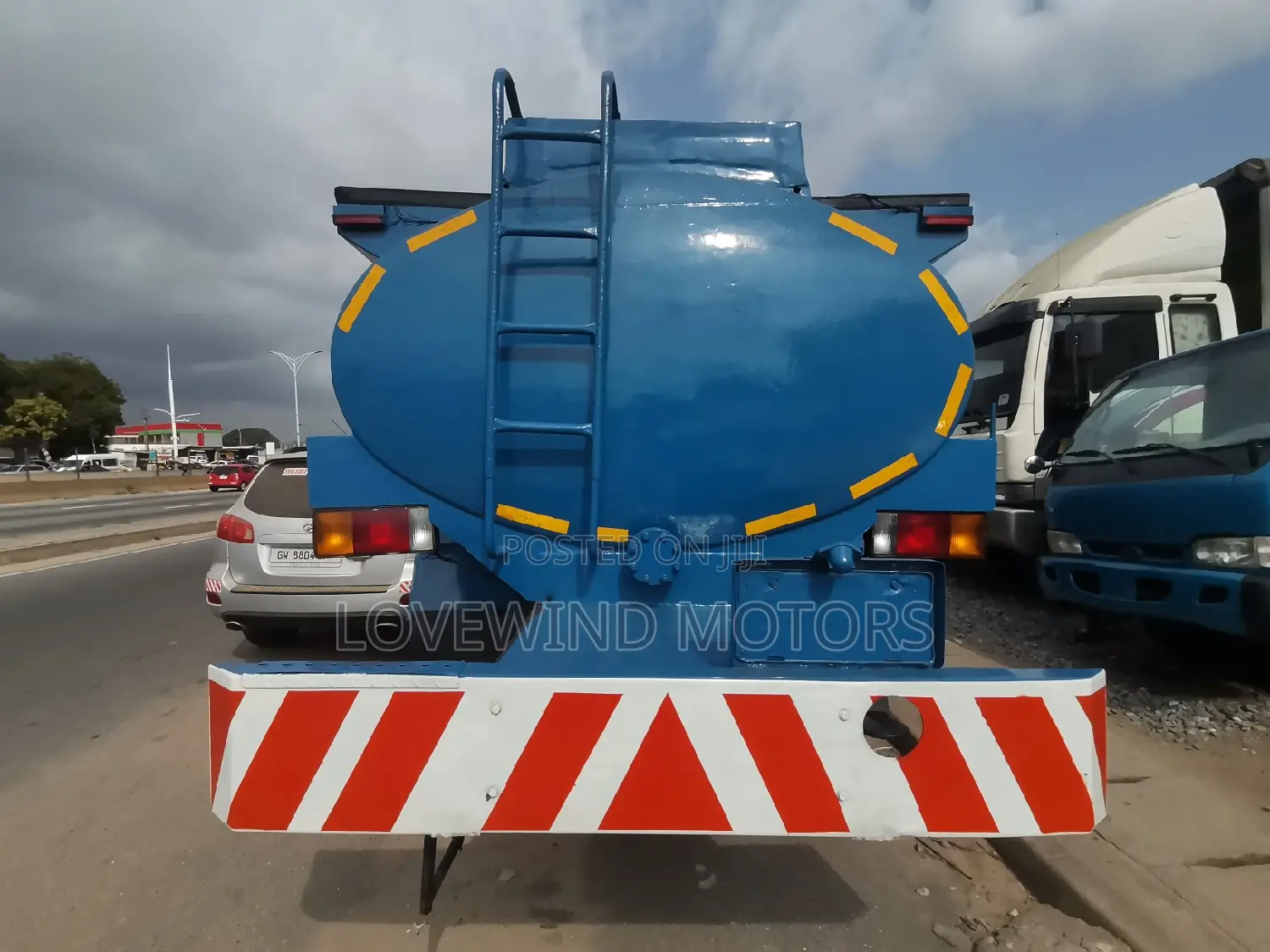 Hyundai Water Tanker Truck for Sale