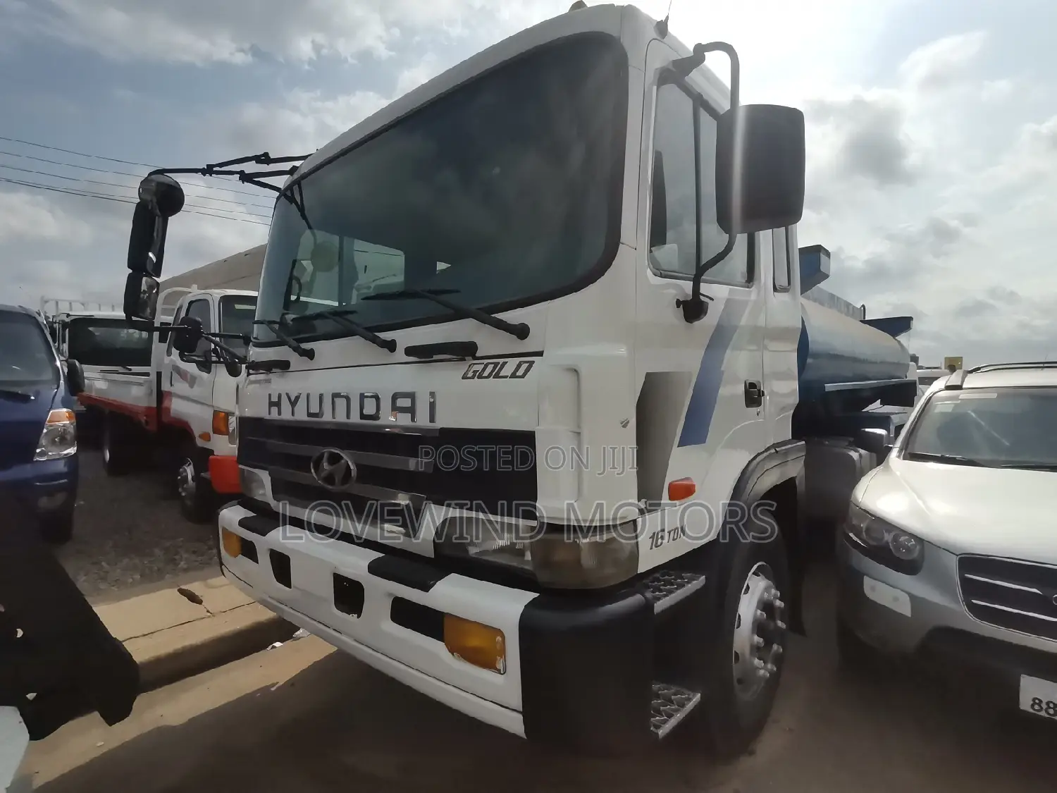 Hyundai Water Tanker Truck for Sale