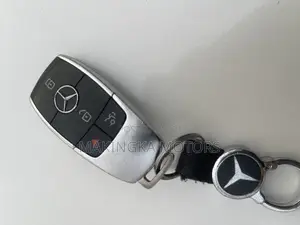 Mercedes-Benz E300 2018 White