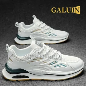 Trendy Men's
Hundred White Shoes