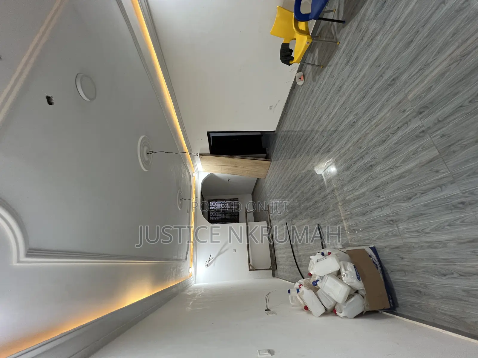 2bdrm Apartment in Mr Justice Estate, Bortiano for rent