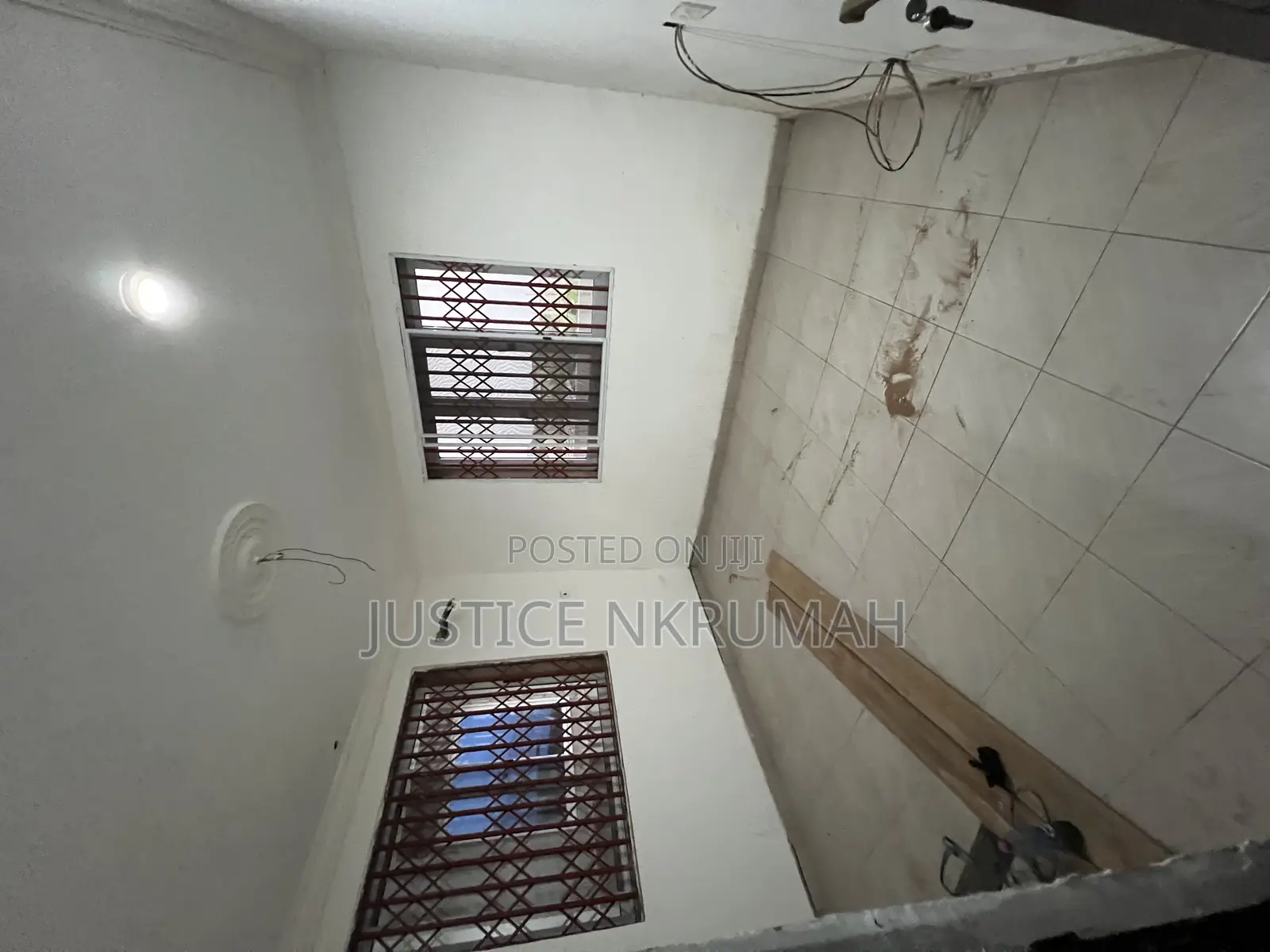 2bdrm Apartment in Mr Justice Estate, Bortiano for rent