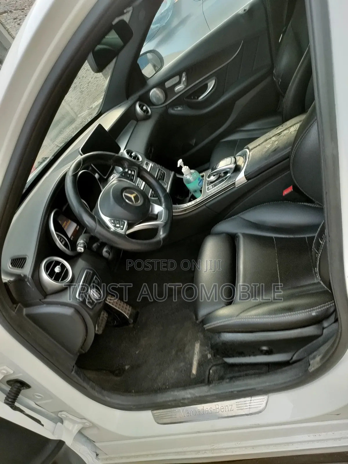 Mercedes-Benz C300 Base 4Matic Sedan AWD (2.0L 4cyl 7A) 2016 White