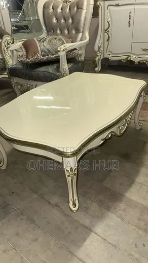 Classic Luxury Living Room Chairs