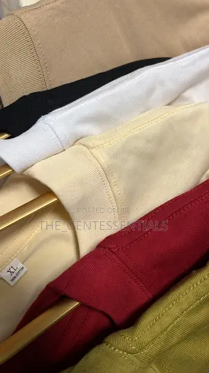Plain T-Shirt