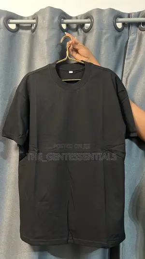 Plain T-Shirt