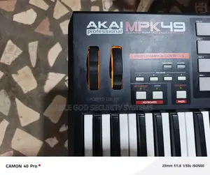 Akai Midi Keyboard