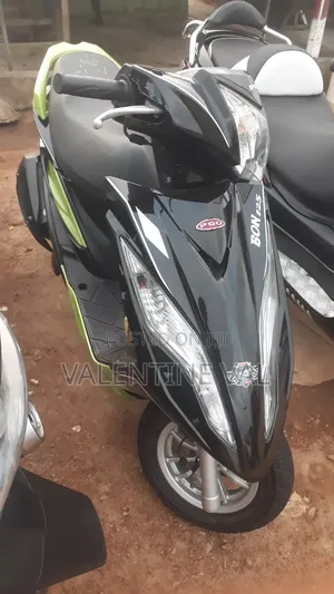 Piaggio Scooter 2018 Blue