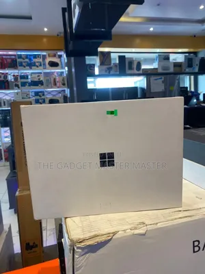 New Microsoft Surface Pro 16GB Qualcomm Snapdragon X Plus SSD 512GB
