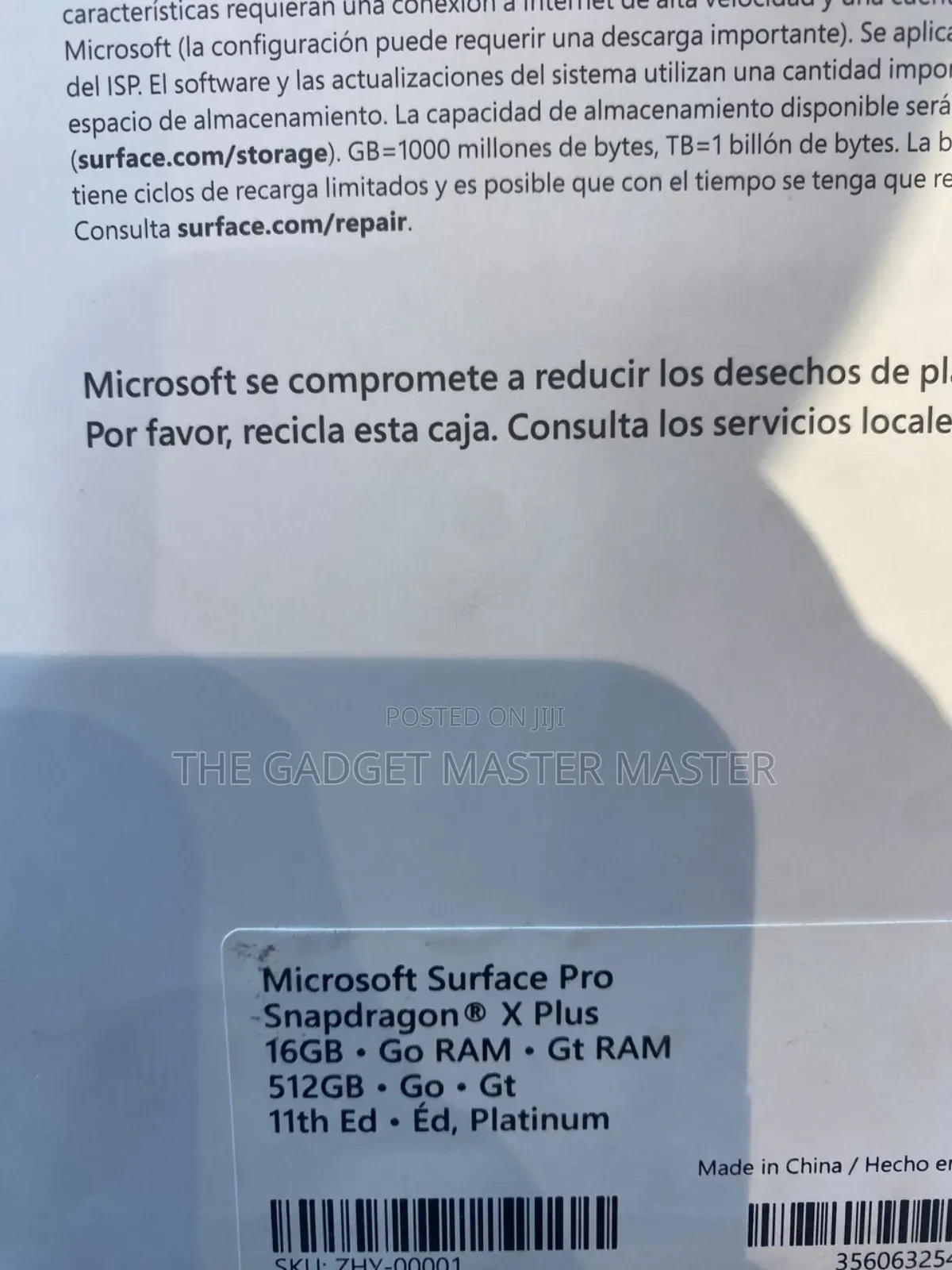 New Microsoft Surface Pro 16GB Qualcomm Snapdragon X Plus SSD 512GB