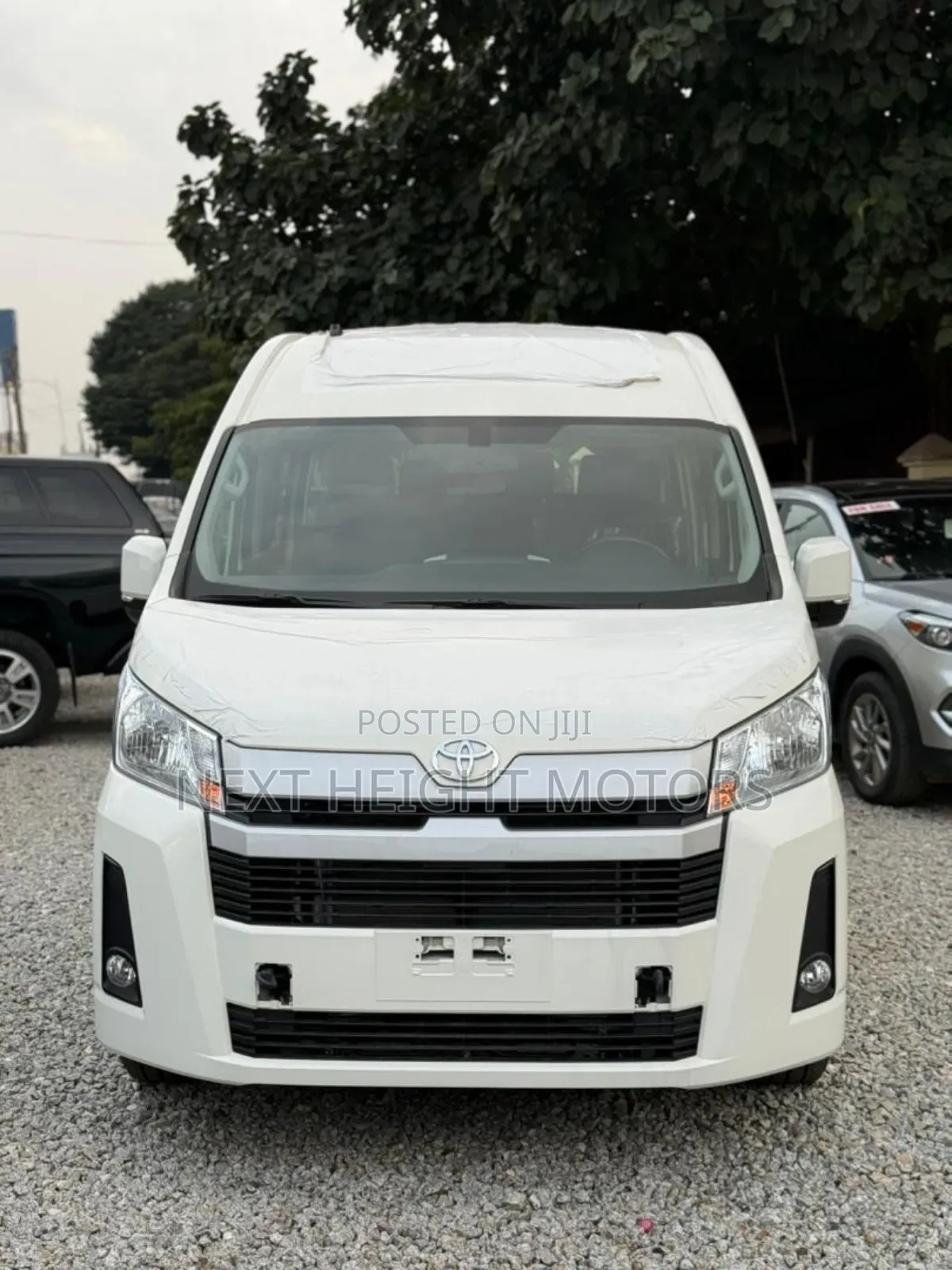 Toyota HiAce 2025 White