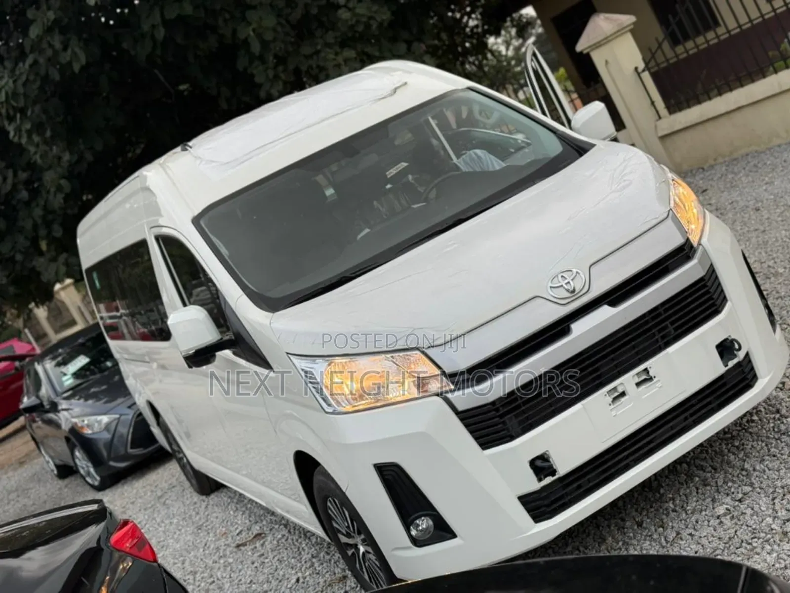 Toyota HiAce 2025 White
