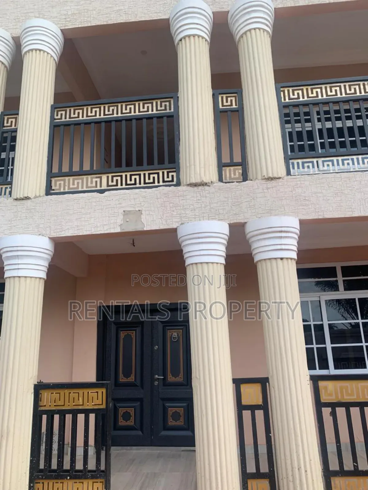 3bdrm Block of Flats in Adenta for rent