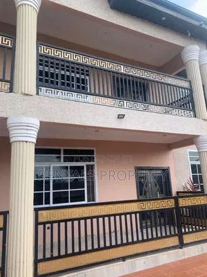 3bdrm Block of Flats in Adenta for rent