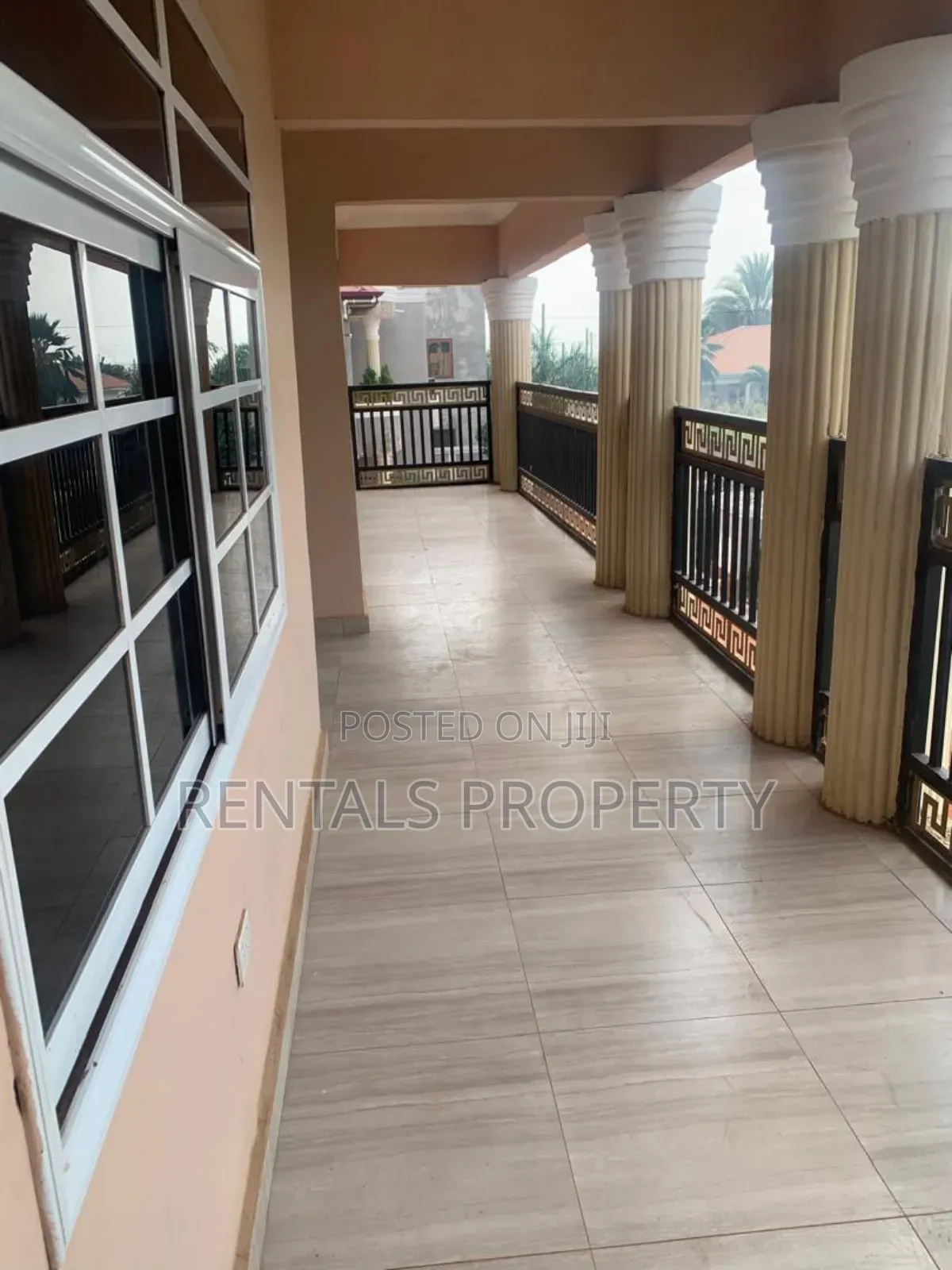 3bdrm Block of Flats in Adenta for rent