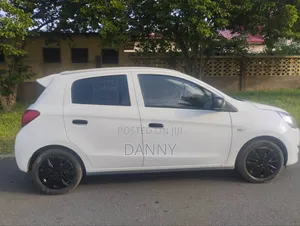 Mitsubishi Mirage DE 4dr Hatchback (1.2L 3cyl CVT) 2014 White