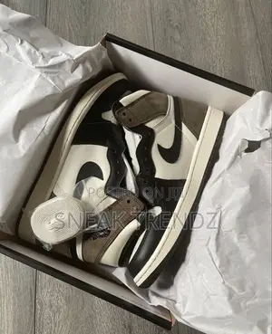 Air Jordan 1 High Mocha Whitebrown and Black