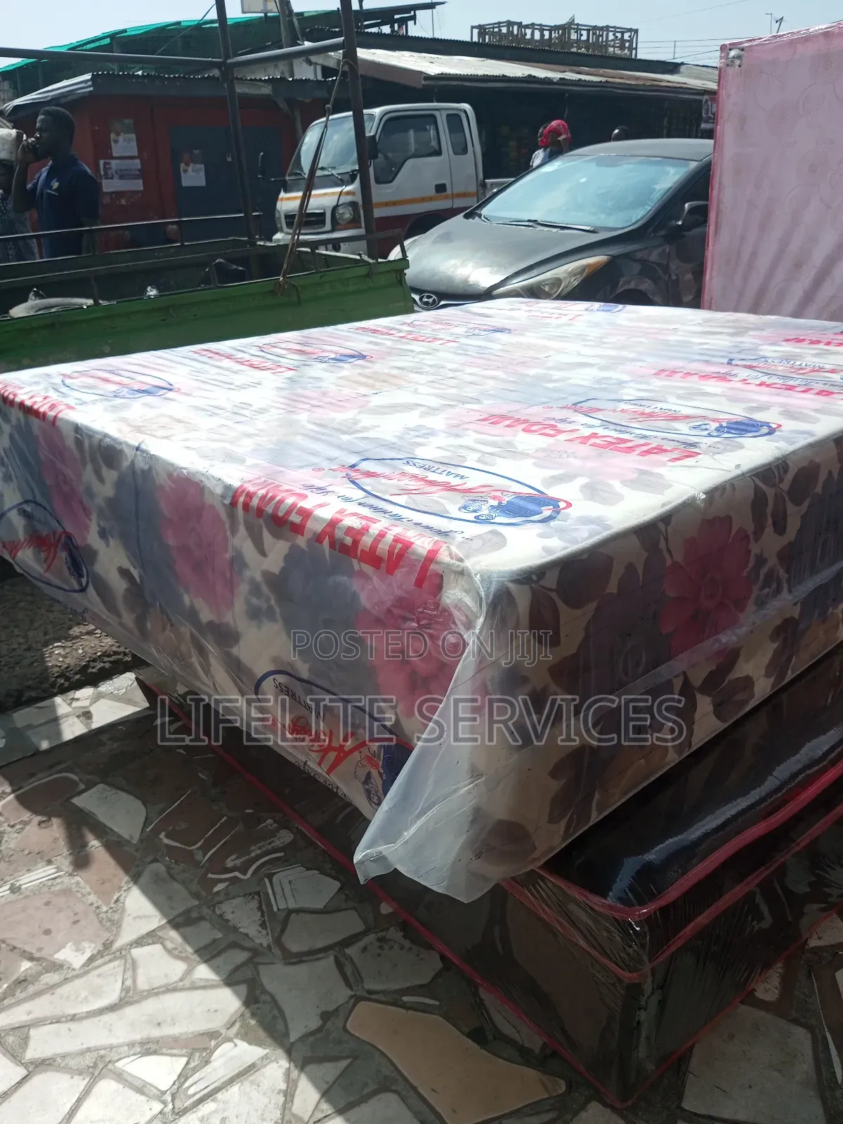 Everlast 20" Kings Size Mattress/ High Density