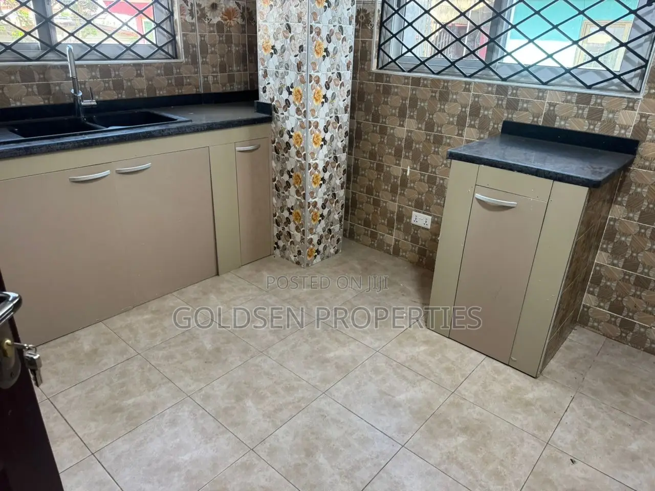 2bdrm Apartment in Mile 7 for rent
