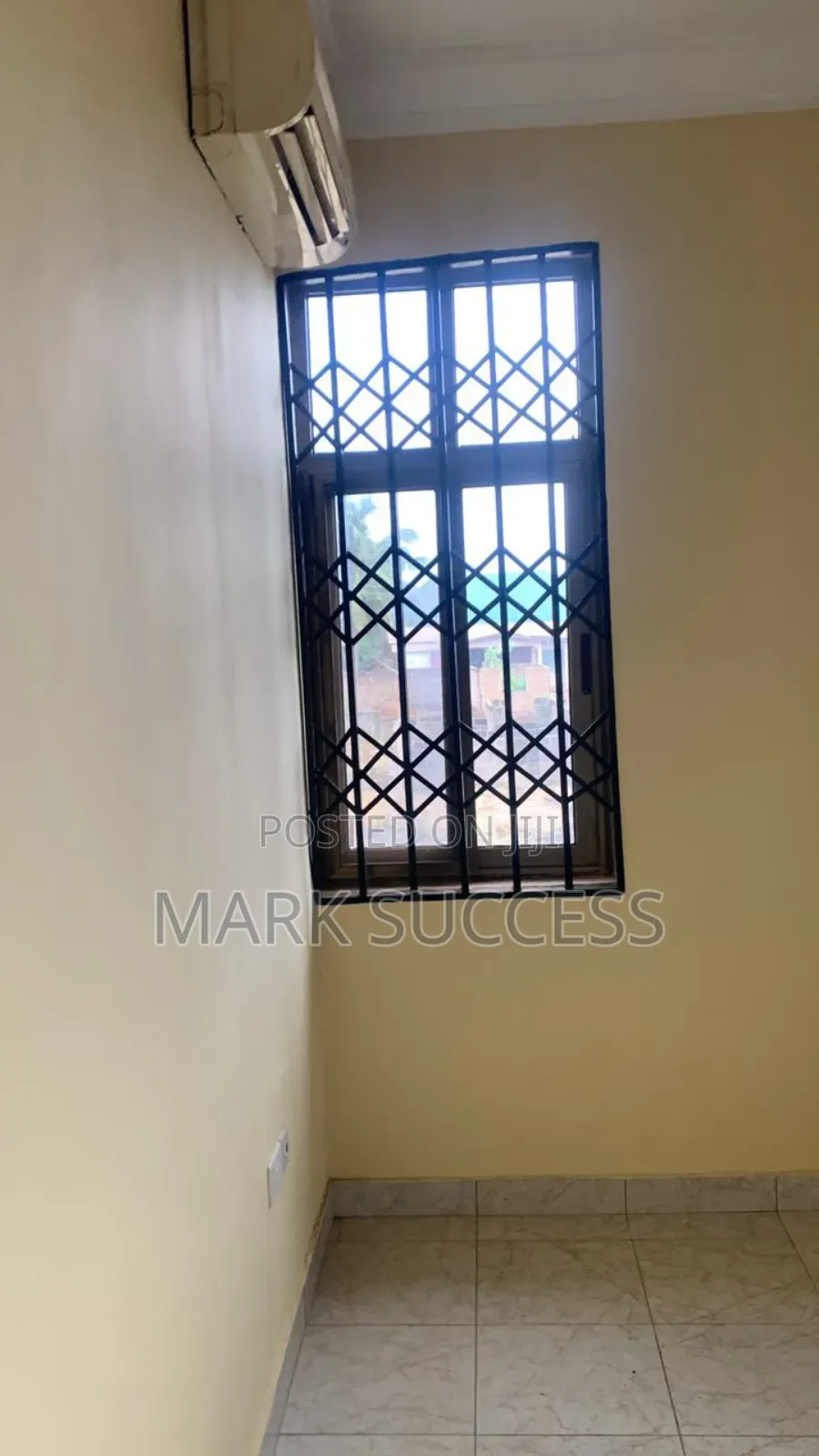 5bdrm Duplex in Toll Booth for rent