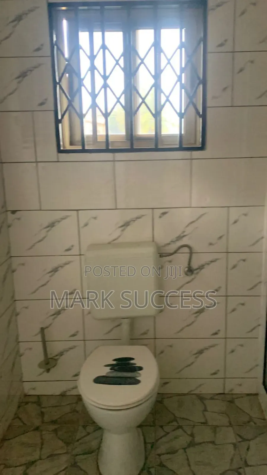 5bdrm Duplex in Toll Booth for rent