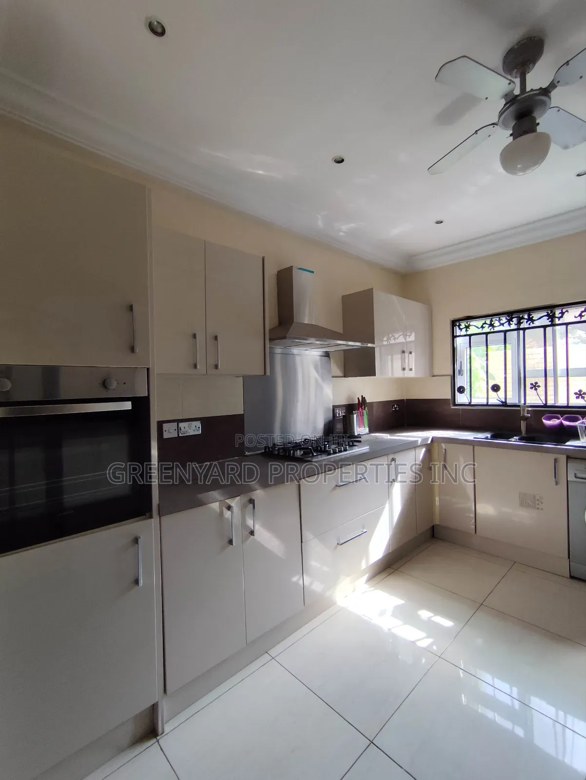 Furnished 2bdrm Apartment in C18, Spintex for rent