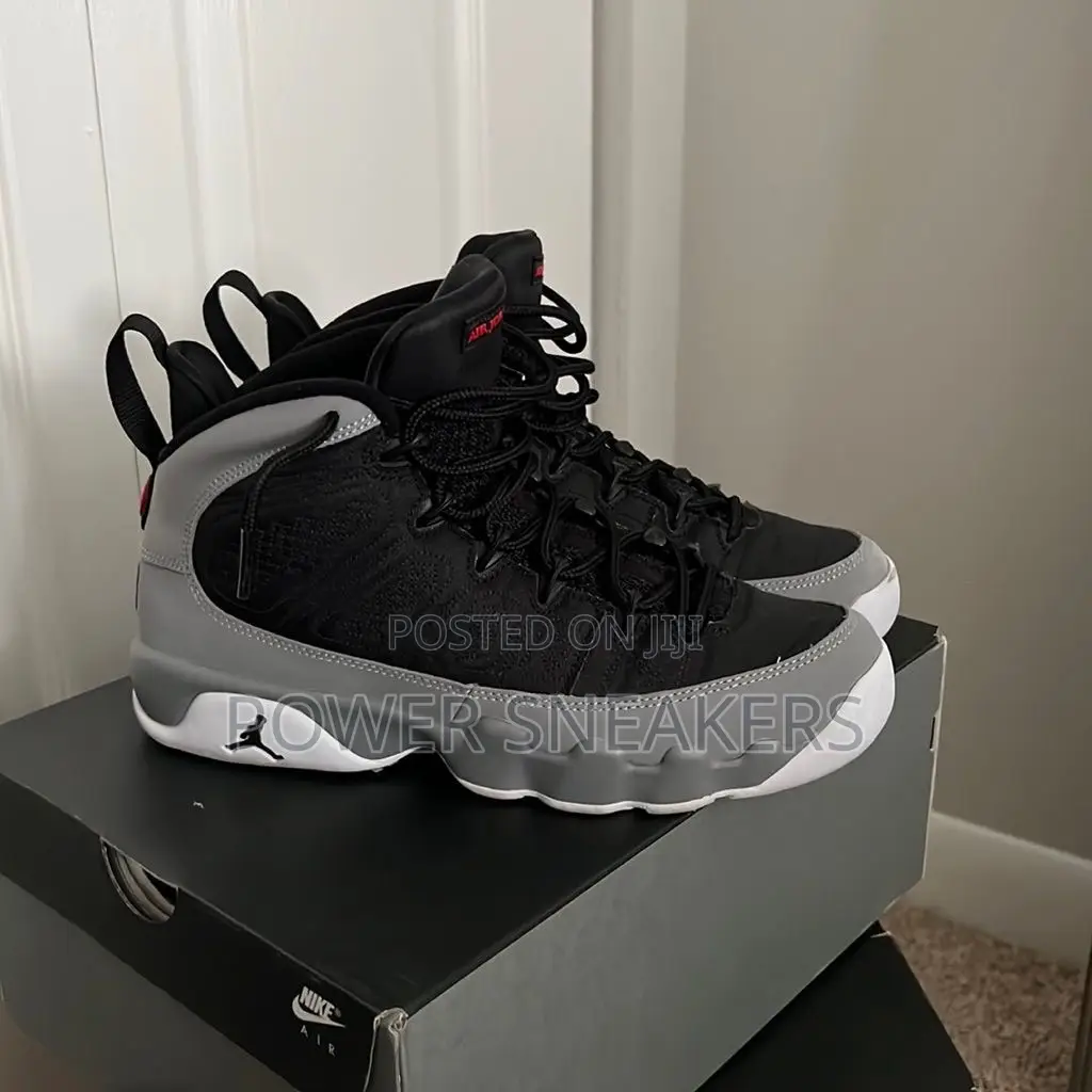 Jordan 9 Particle Gray