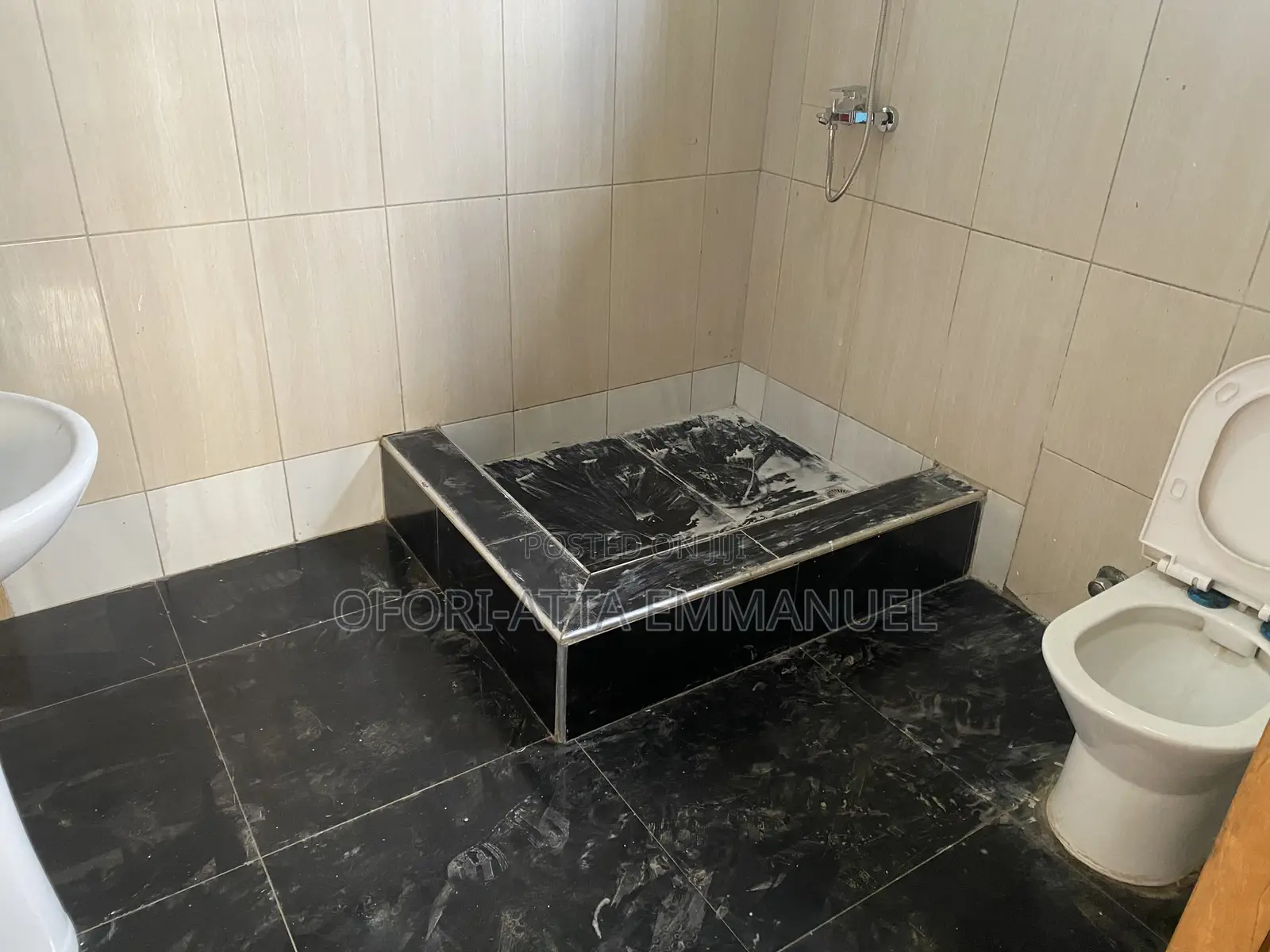 3bdrm Apartment in Amasaman Cocobod, Pokuase for rent