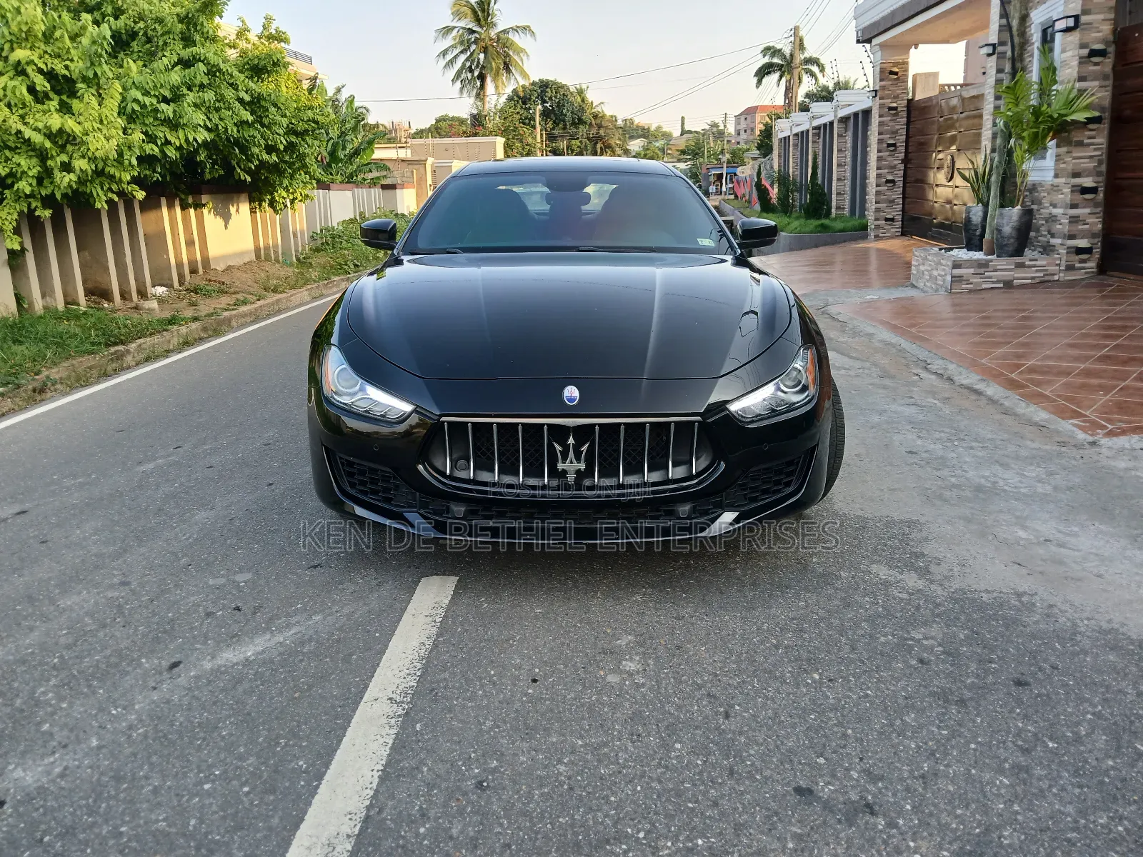 Maserati Ghibli S GranLusso RWD 2018 Black