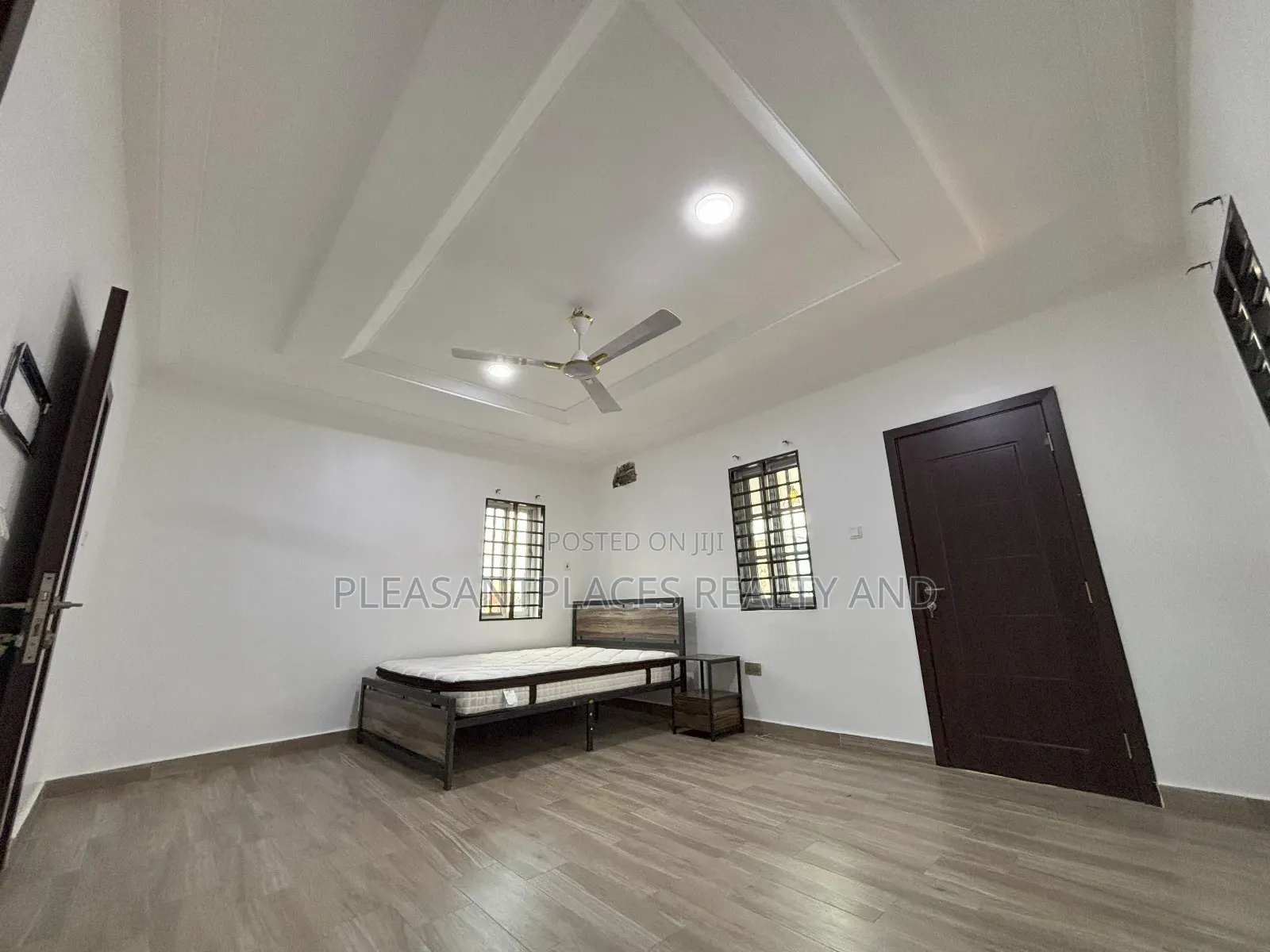 4bdrm Duplex in Pleasantplaces, Ashomang Estate for rent