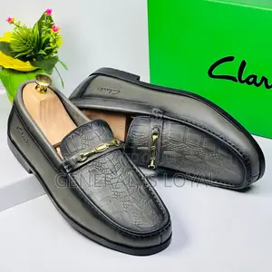 Clarks Embossed Crocodile Pattern Mens Loafer