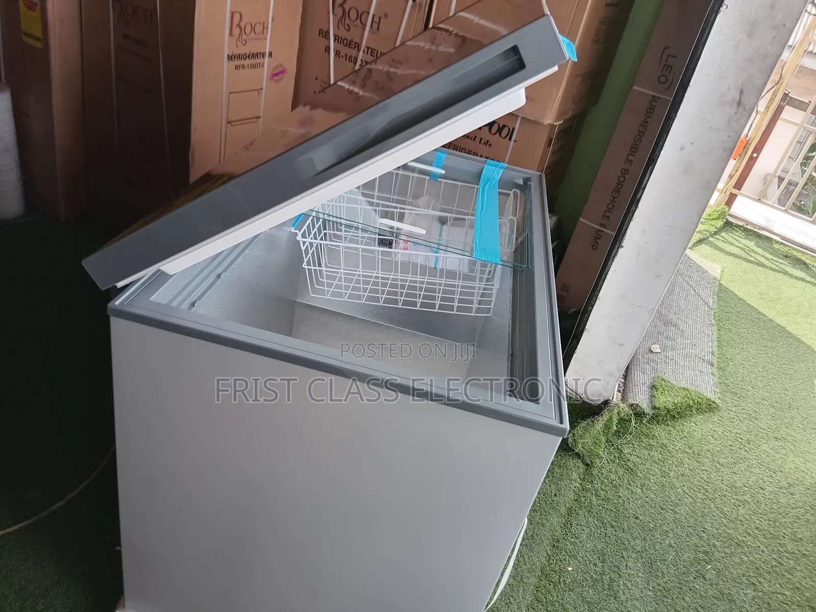 Pearl Large Capacity Chest Freezer