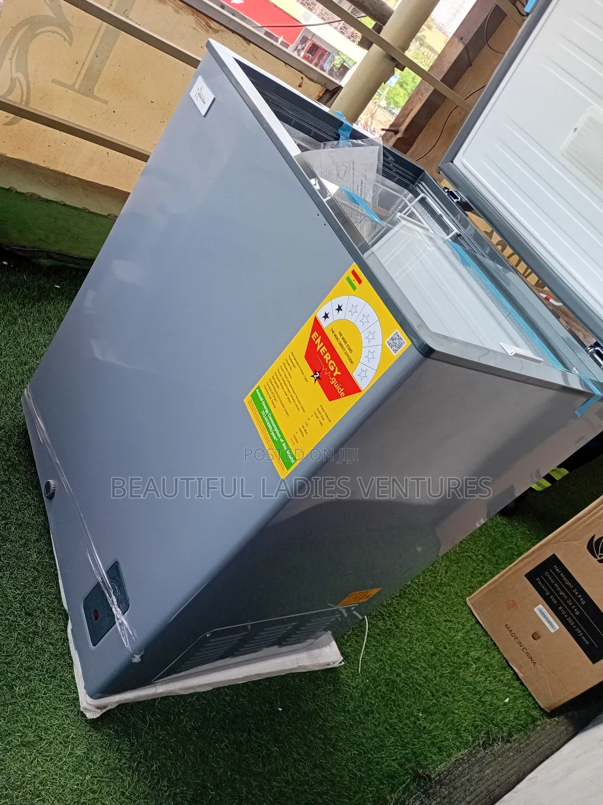 Gsaf-150l Chest Freezer Plenty of Space for All Your Frozen Favorites