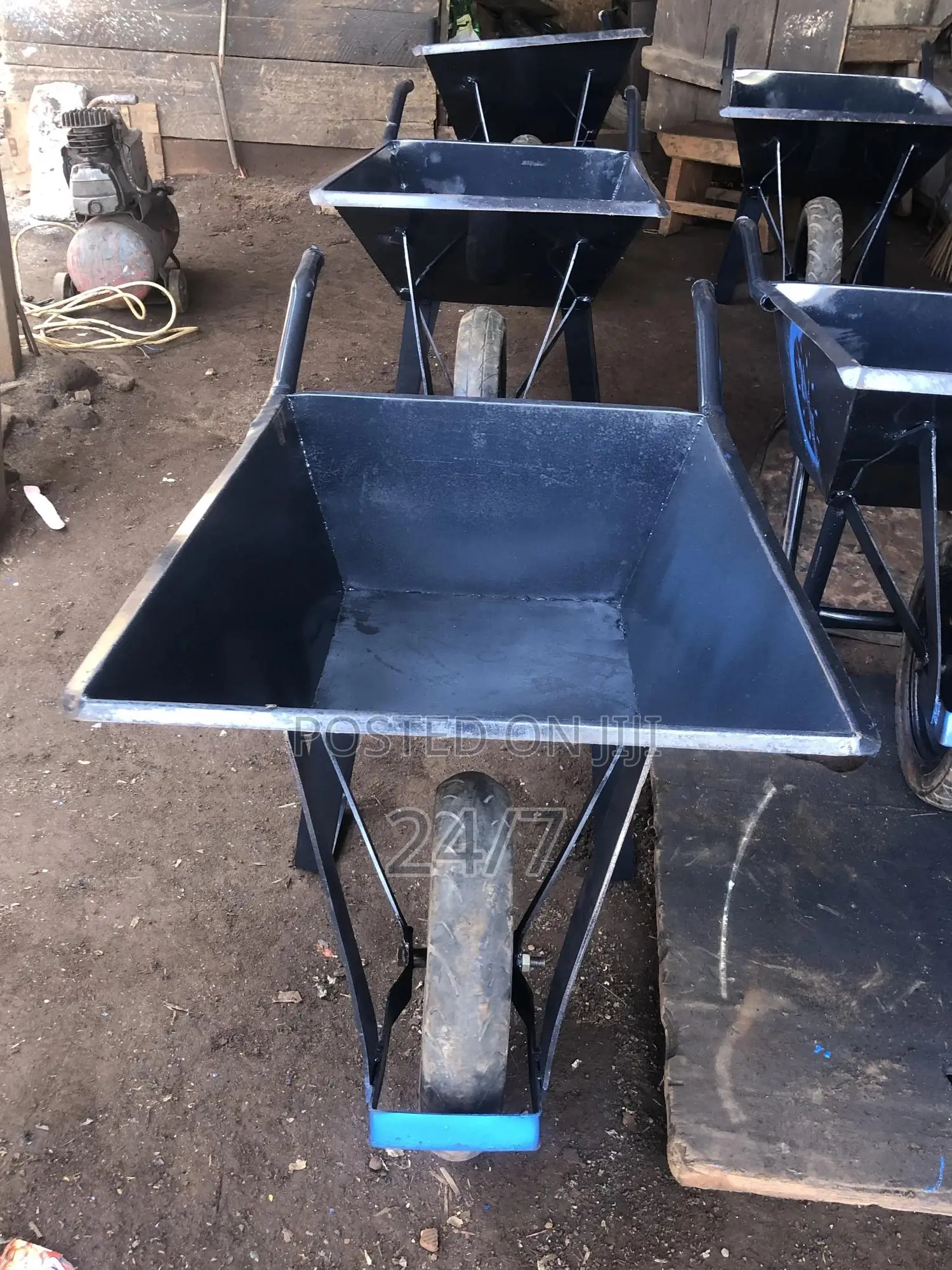 Heavy Duty Local Wheel Barrow