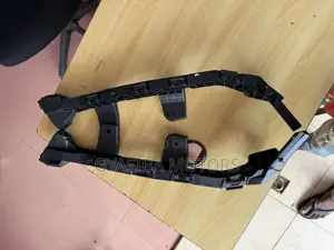 Civic 2022-2025 Headlight Seat / Bracket