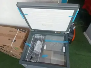 Gold Star Ice Cave Freezer