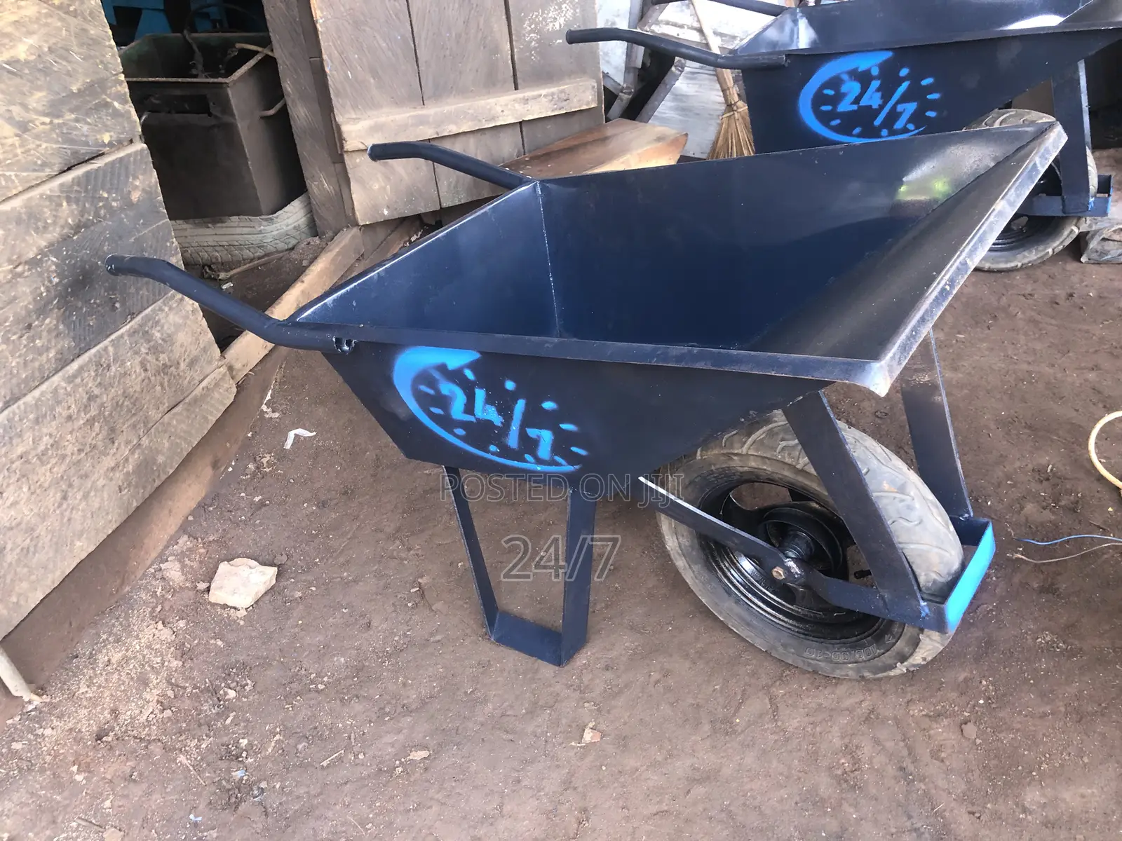 Heavy Duty Local Wheel Barrow