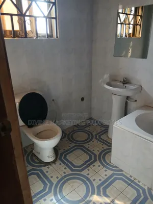 6bdrm House in Awoshielast Stop for sale
