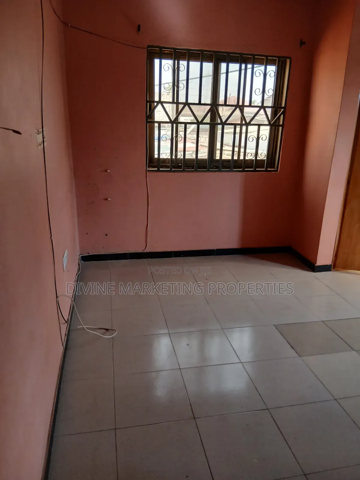 6bdrm House in Awoshielast Stop for sale