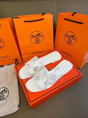 Quality Ladies Hermes Slippers Fresh In A Box