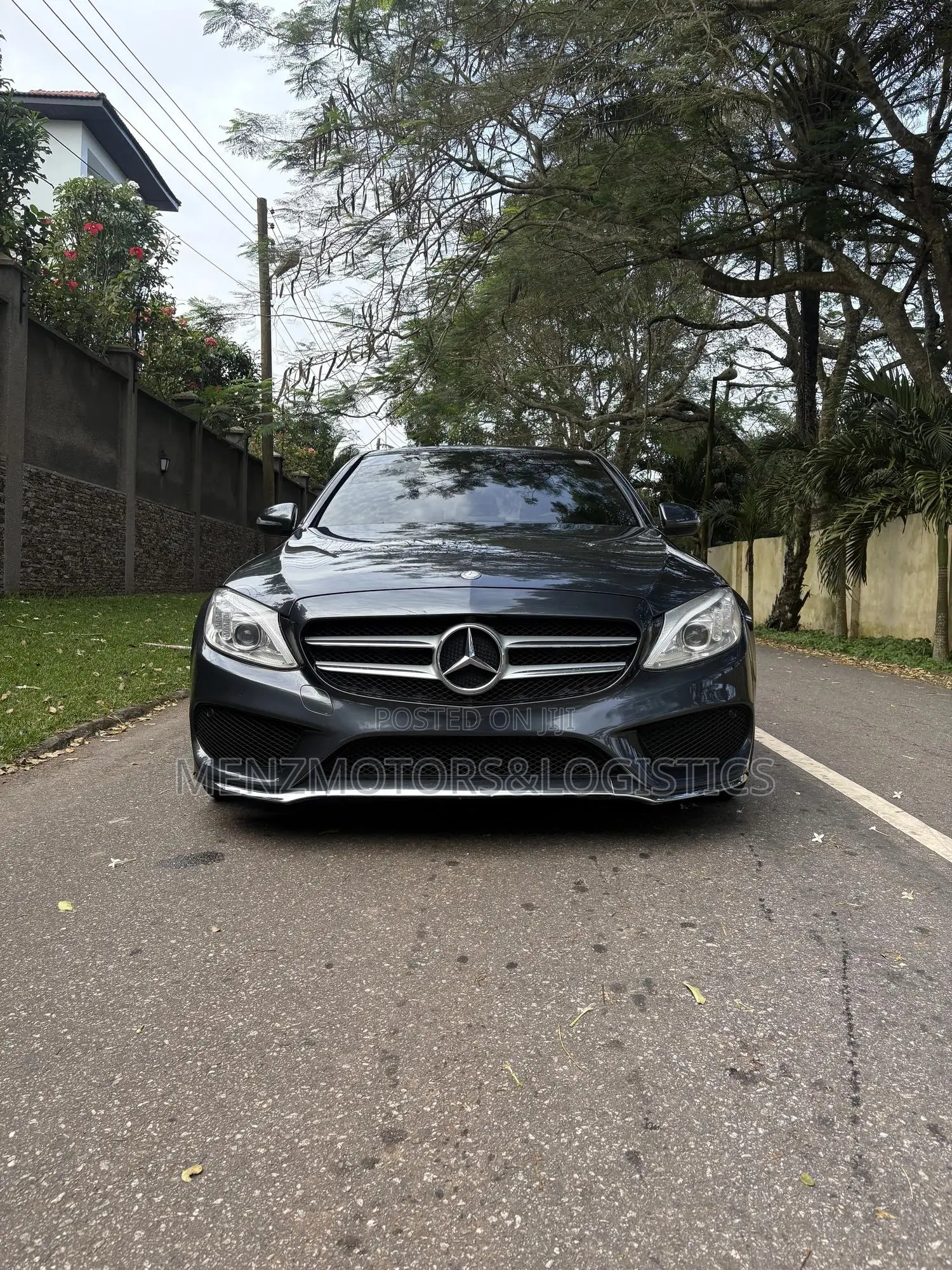Mercedes-Benz C300 Base 4Matic Sedan AWD (2.0L 4cyl 7A) 2016 Gray