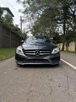 Mercedes-Benz C300 Base 4Matic Sedan AWD (2.0L 4cyl 7A) 2016 Gray