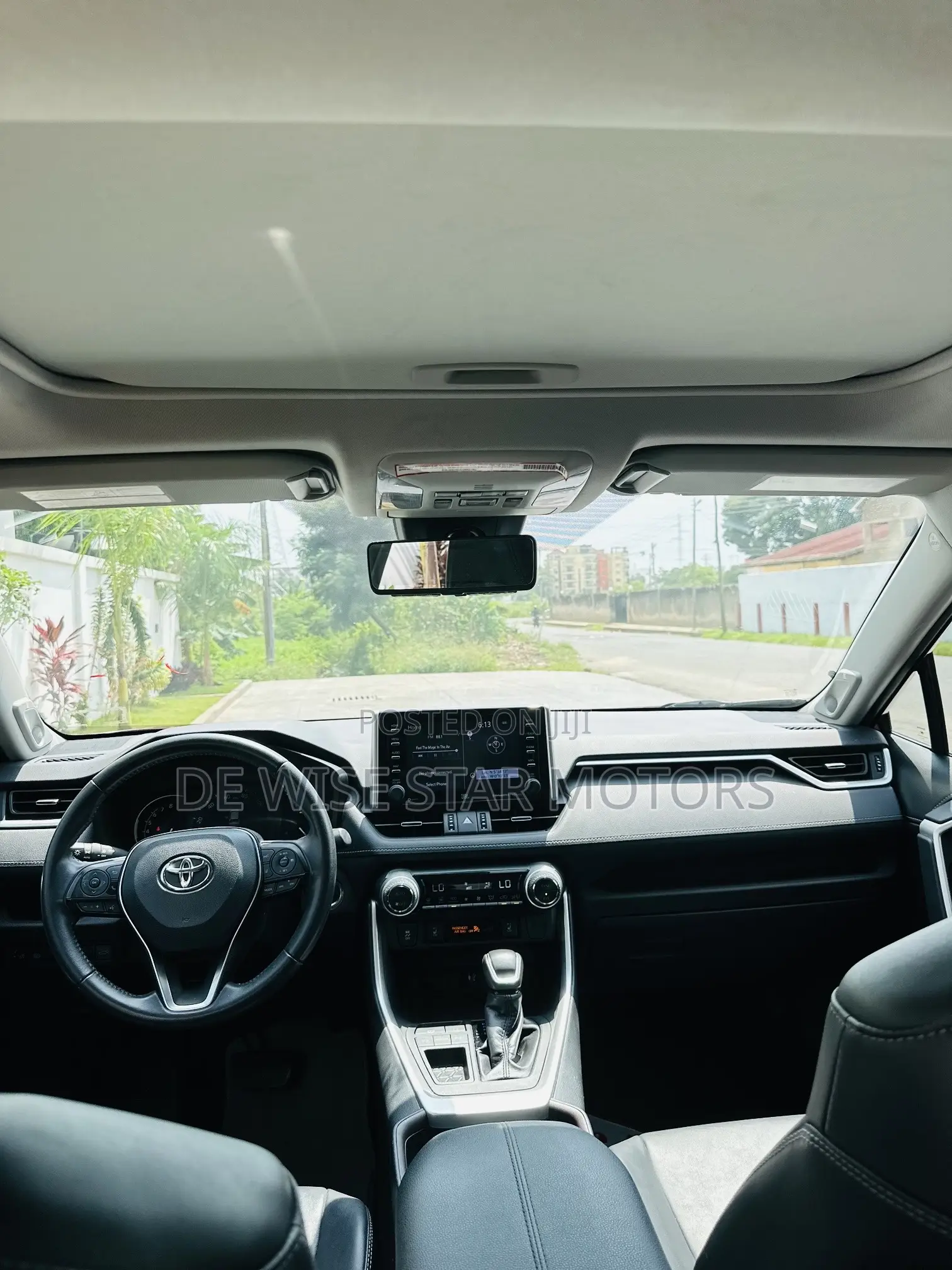 Toyota RAV4 Limited FWD 2019 Red