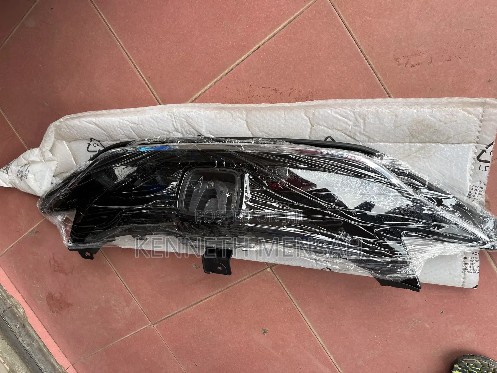 Honda Fit 2014-2016 Grill